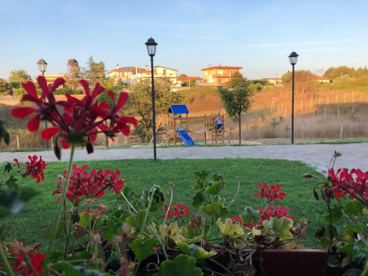 Agriturismo "Lo Zafferano" Aprilia Exterior foto